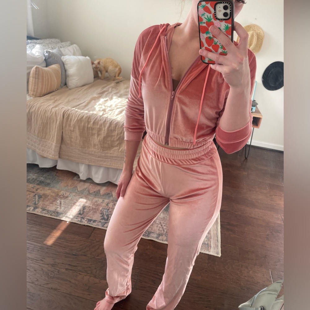 Pink Sweat Set - Picture 3 of 4